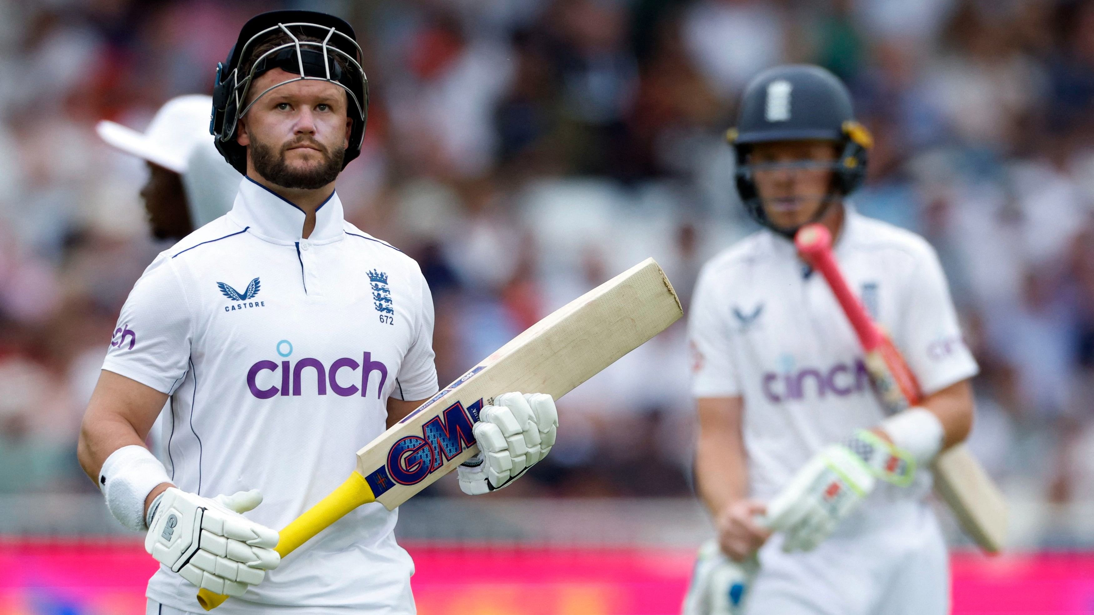 <div class="paragraphs"><p>England's Ben Duckett and Ollie Pope during the second innings</p></div>